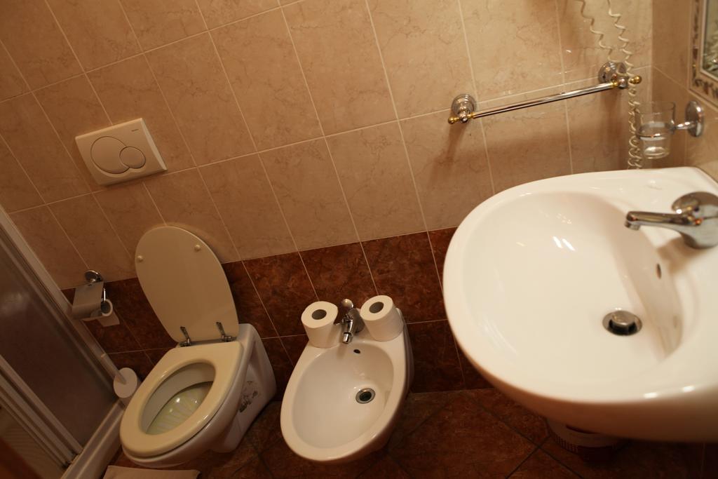 Elegance Bed & Breakfast Roma Dış mekan fotoğraf